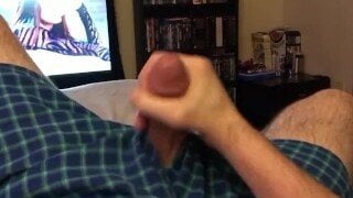 🤪 Самец в домашнем видео от первого лица мучает свой член до оргазма
